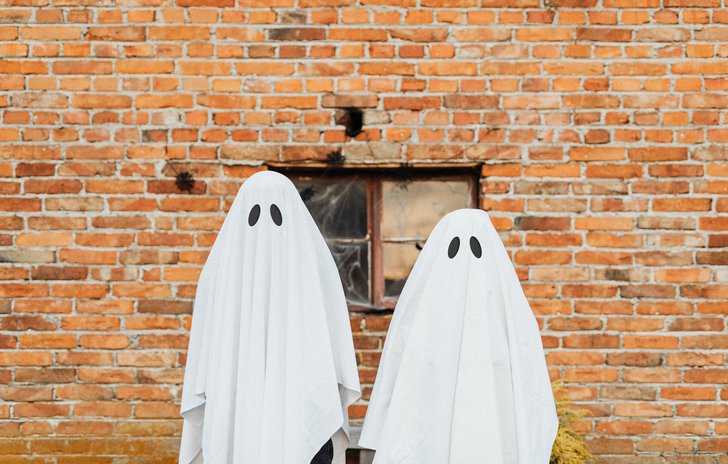 Ghosts at Halloween